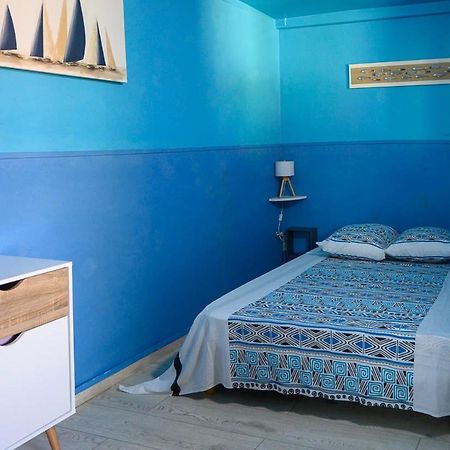 Les Bungalows Meubles Du Pharest Sainte-Suzanne エクステリア 写真