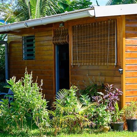 Les Bungalows Meubles Du Pharest Sainte-Suzanne エクステリア 写真
